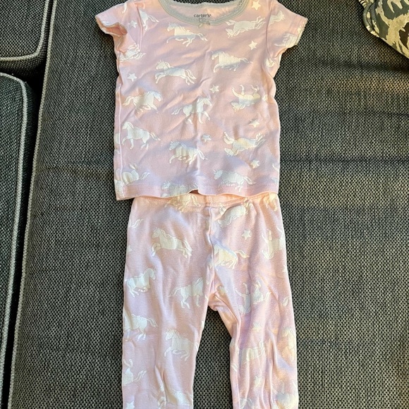 Carter’s 12 month unicorn pajama bundle - Picture 4 of 7